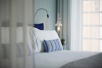 Fresh Hotel