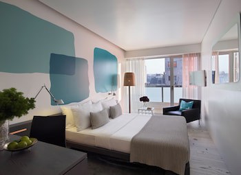 Fresh Hotel
