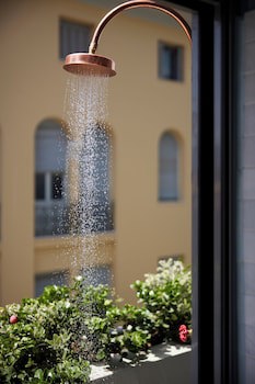 Fresh Hotel