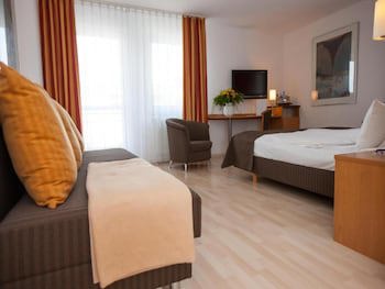 UNO Hotel Stuttgart Großbettlingen galeri fotoğrafı
