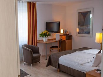 UNO Hotel Stuttgart Großbettlingen galeri fotoğrafı