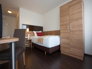 UNO Hotel Stuttgart Großbettlingen galeri fotoğrafı