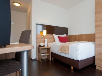 UNO Hotel Stuttgart Großbettlingen galeri fotoğrafı