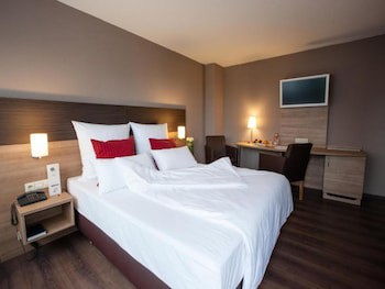 UNO Hotel Stuttgart Großbettlingen galeri fotoğrafı