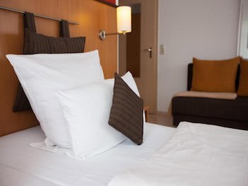 UNO Hotel Stuttgart Großbettlingen galeri fotoğrafı
