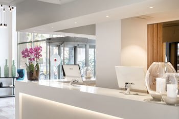 Salles Hotel Ciutat Del Prat Barcelona Airport