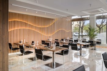 Salles Hotel Ciutat Del Prat Barcelona Airport