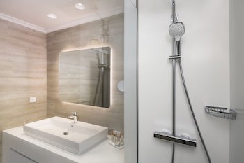 Salles Hotel Ciutat Del Prat Barcelona Airport