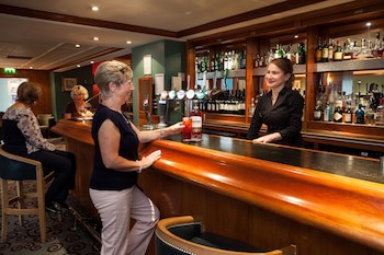 Apollo Hotel