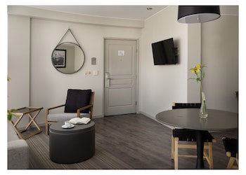 Casa Grande Suites