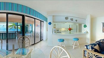 Colony Cove Beach Resort By Antilles Resorts