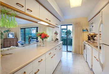 Colony Cove Beach Resort By Antilles Resorts