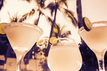 El Pescador Hotel