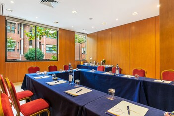 Globales De Los Reyes Hotel