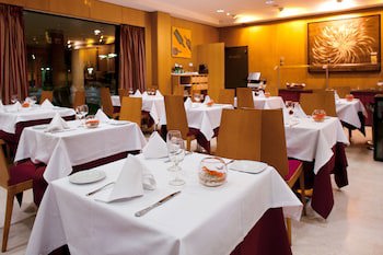 Globales De Los Reyes Hotel