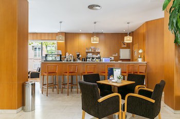 Globales De Los Reyes Hotel