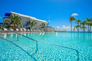 Hilton Vacation Club Flamingo Beach St. Maarten