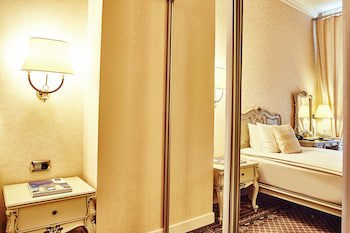 Grand Hotel Continental Bucuresti