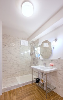 Ambra Hotel