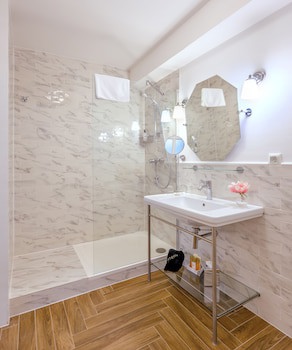Ambra Hotel