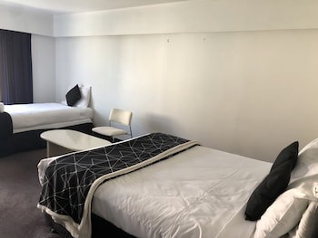 Alcamo Hotel & Conference Centre