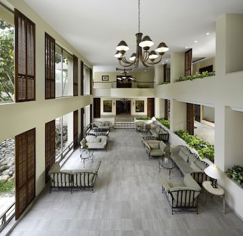 Hotel Estelar Altamira
