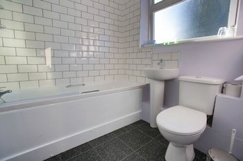 Best Western Plus Oaklands Hotel