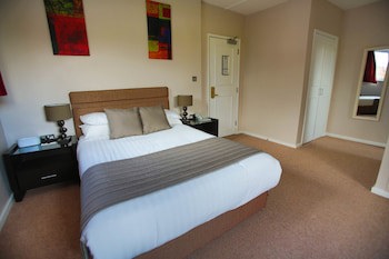 Best Western Plus Oaklands Hotel