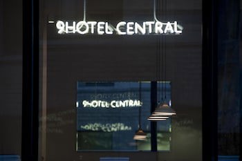 9Hotel Central