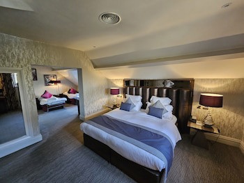 Grosvenor Pulford Hotel & Spa