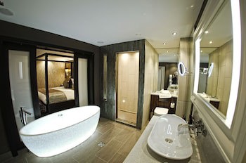 Grosvenor Pulford Hotel & Spa