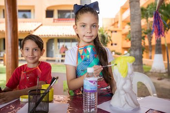 Costa De Oro Beach Hotel