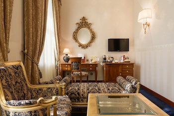 Premier Palace Hotel