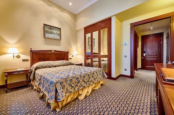 Premier Palace Hotel