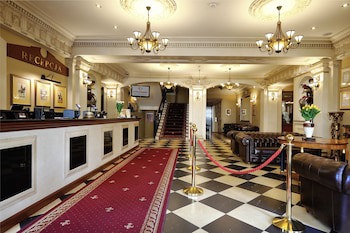 Diament Arsenal Palace