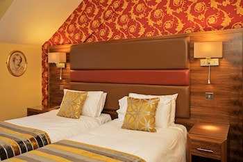Rogerthorpe Manor Hotel