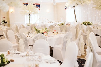 Rogerthorpe Manor Hotel