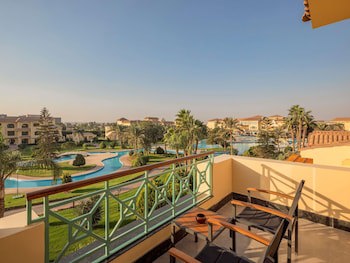 Movenpick Hotel Cairo - Media City fotoğrafı