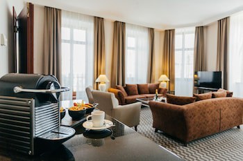 Radisson Blu Carlton Hotel, Bratislava