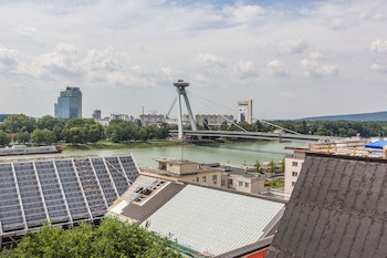 Radisson Blu Carlton Hotel, Bratislava
