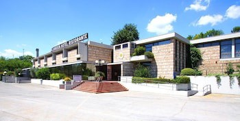 Garden Hotel