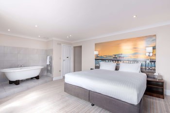 Best Western Carlton Hotel