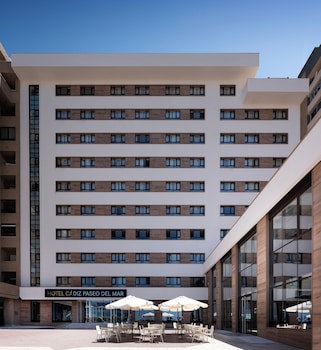 Hotel Cadiz Paseo Del Mar Affiliated By Melia