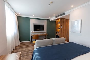 Blue Tree Premium Faria Lima