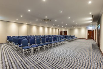 Holiday Inn Glasgow Airport, An Ihg Hotel