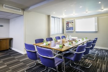 Holiday Inn Glasgow Airport, An Ihg Hotel