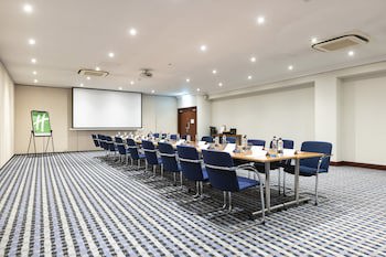 Holiday Inn Glasgow Airport, An Ihg Hotel