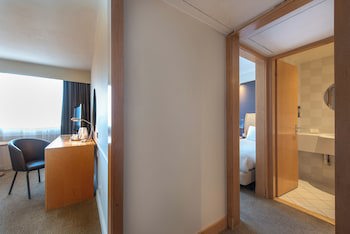 Holiday Inn Glasgow Airport, An Ihg Hotel