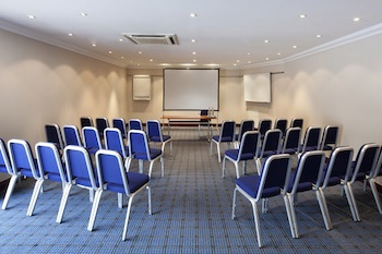 Holiday Inn Glasgow Airport, An Ihg Hotel