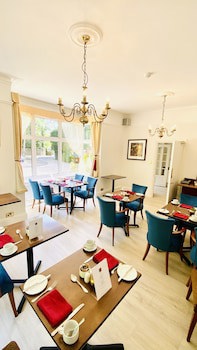 Dial House Hotel